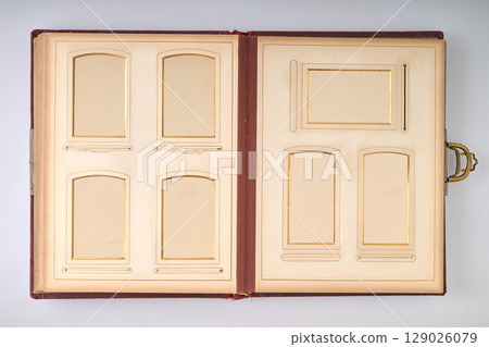 Antique and vintage Art Deco Photobook sheets 129026079
