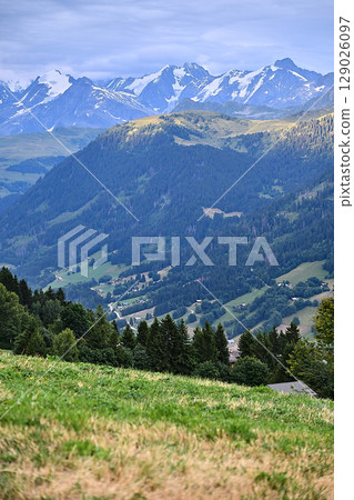 Panoramic view of the Mont Blanc view from the french side in Savoie 129026097