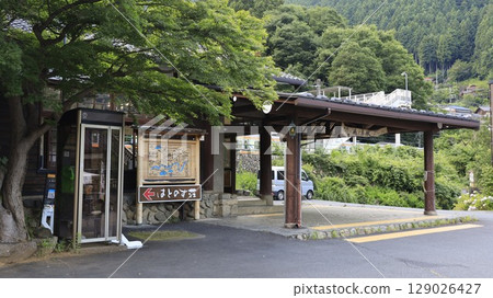 JR青梅線鳩之巢站大樓 129026427