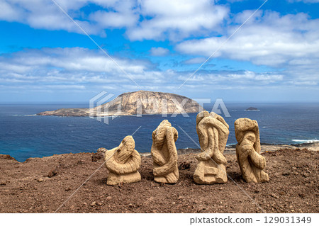 La Graciosa Lanzarote modern stone sculptures 129031349