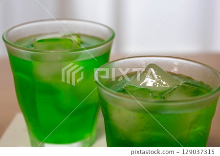 一杯蘇打水 129037315