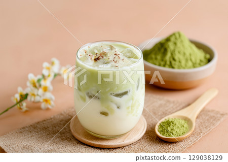 Matcha Tea Latte Table Simple 129038129