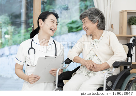 女護士、到府護理、家庭醫療 129038947