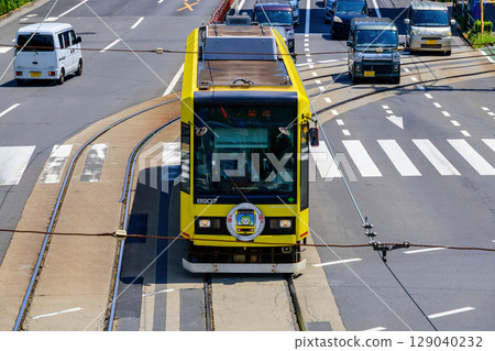 東京櫻花電車(都電荒川線)王子站至飛鳥山車站,共享軌道 東京櫻花電車(都電荒川線)王子站至飛鳥山車站,共享軌道 129040232
