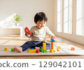 Children playing with blocks 129042101