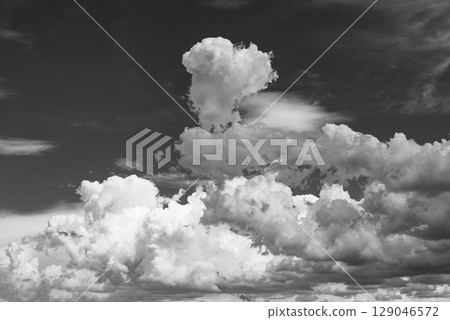 Summer sky with cumulonimbus clouds d-6 monochrome Summer sky with cumulonimbus clouds d-6 monochrome 129046572