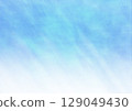 和紙的漸層背景讓人聯想到藍色的水和光 129049430