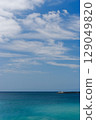 Blue sky and turquoise sea 129049820