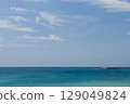 Blue sky and turquoise sea 129049824