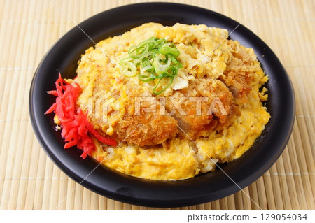 Delicious katsudon 129054034