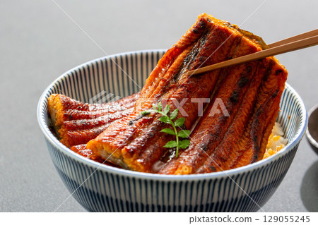 鰻魚飯、烤鰻魚 129055245