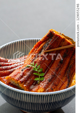 鰻魚飯、烤鰻魚 129055246