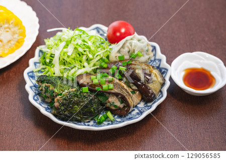 茄子紫蘇餃子 茄子紫蘇餃子 129056585
