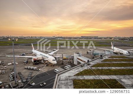 Evening view of Haneda Airport Terminal 1, Tokyo Evening view of Haneda Airport Terminal 1, Tokyo 129056731