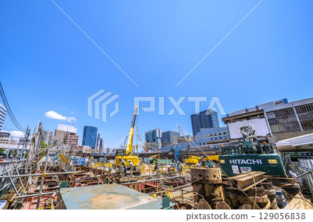 Tokyo cityscape in Japan, overlooking the redevelopment of Shinagawa Station and office buildings Tokyo cityscape in Japan, overlooking the redevelopment of Shinagawa Station and office buildings 129056838