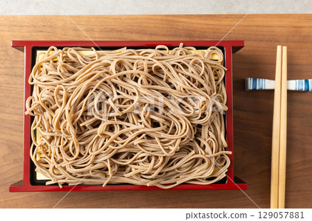 Zaru Soba Noodles with Dipping Sauce and Chopsticks Zaru Soba Noodles with Dipping Sauce and Chopsticks 129057881