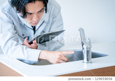 工作服的商人 129059056