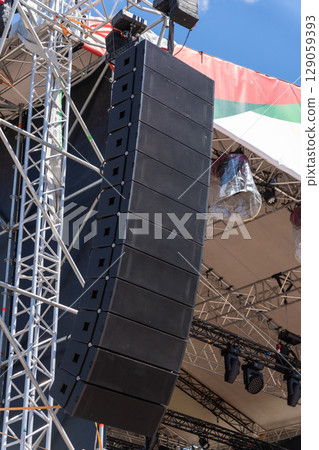 Suspended powerful concert acoustic system Suspended powerful concert acoustic system 129059393