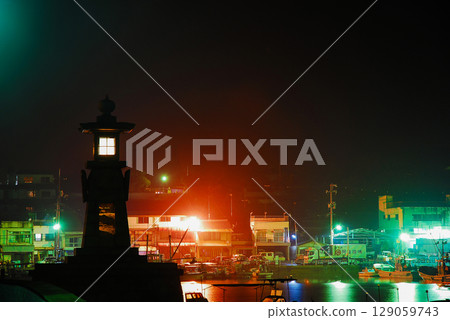 Fukuyama City Night view of Tomonoura (Hiroshima) Fukuyama City Night view of Tomonoura (Hiroshima) 129059743