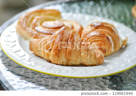 croissant ,French croissant or chocolate croissant or French bread and danish or danish pastry 129061940
