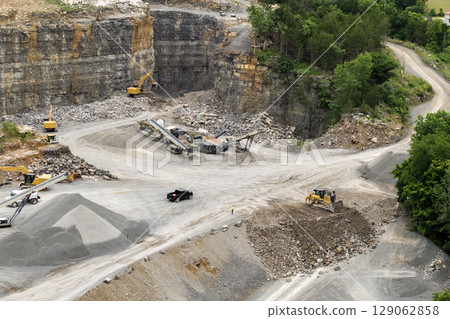 Open-pit mine of gravel materials for construction industry in Appalachian mountains in North Carolina, USA Open-pit mine of gravel materials for construction industry in Appalachian mountains in North Carolina, USA 129062858