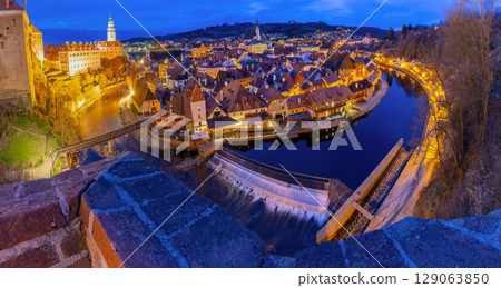 Cesky Krumlov cityscape at dusk Czech Republic Cesky Krumlov cityscape at dusk Czech Republic 129063850