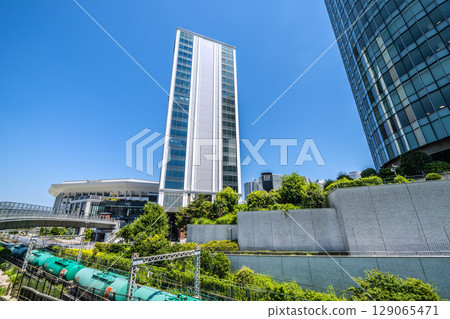 Yokohama cityscape in July. View of the K Arena in Minato Mirai. (July 23, 2025) 129065471