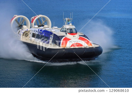 氣墊船（西大分港氣墊船碼頭大分店屋頂） 129068610