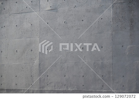 Exposed concrete outer wall Exposed concrete outer wall 129072072