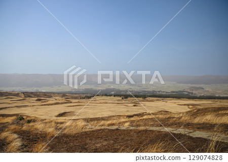 March 25 2025 Scenic Landscape with Vast Sky and Peaceful Countryside Fields, Japan March 25 2025 Scenic Landscape with Vast Sky and Peaceful Countryside Fields, Japan 129074828