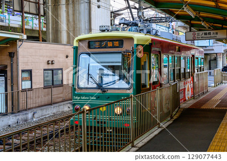 東京櫻花電車（都電荒川線）王子站前站 129077443