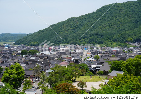 兵庫縣出石市、出石城、從稻荷古城遺址看到的出石街道(放大,初夏) 兵庫縣出石市、出石城、從稻荷古城遺址看到的出石街道(放大,初夏) 129081179