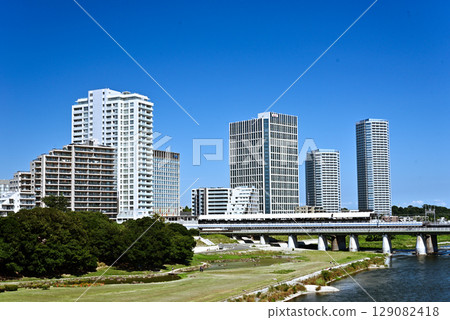 多摩川和二子玉川的街道 多摩川和二子玉川的街道 129082418