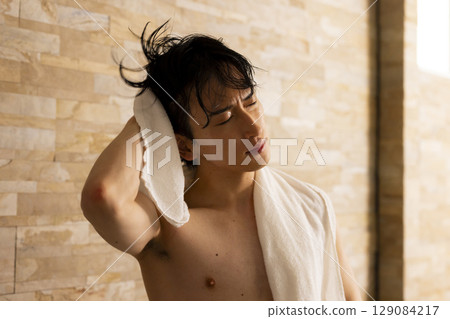 桑拿男 桑拿男 129084217