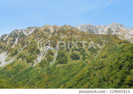 The Tateyama mountain range seen from Kurobedaira in early autumn 129085813
