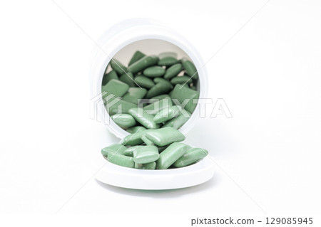 Gum, chew, snack, sweets, food, chewing gum, container, plastic container Gum, chew, snack, sweets, food, chewing gum, container, plastic container 129085945