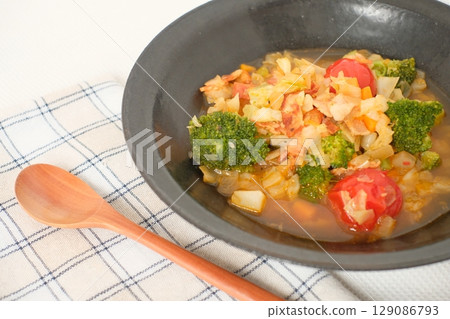 Vegetable-packed minestrone Vegetable-packed minestrone 129086793