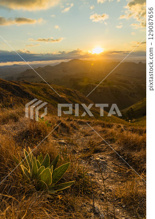 View and sunset from the top of Te Mata Peak in Hawke's Bay, New Zealand 129087656