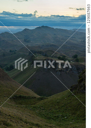View and sunset from the top of Te Mata Peak in Hawke's Bay, New Zealand 129087663