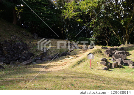 Ishigakiyama overnight castle historical park 129088914
