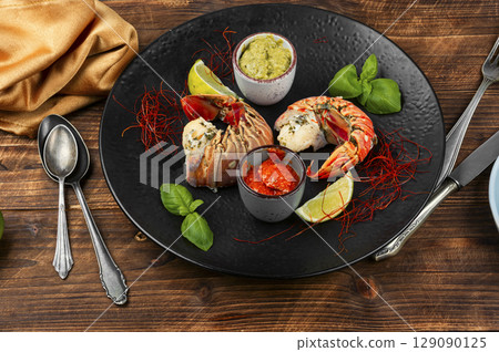 Lobster with spices, lobster dinner. Lobster with spices, lobster dinner. 129090125
