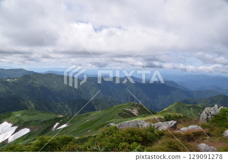 Asahi Mountain Range Itodake 129091278