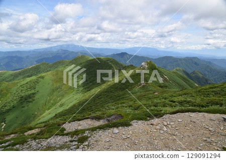 Asahi Mountain Range Itodake 129091294