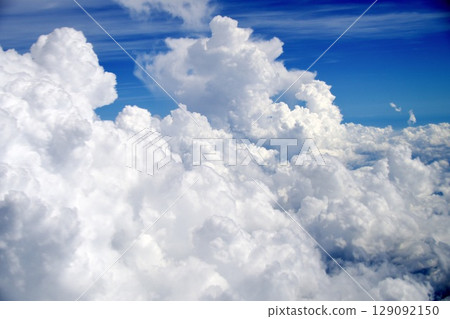 Cloud seen from an airplane 129092150
