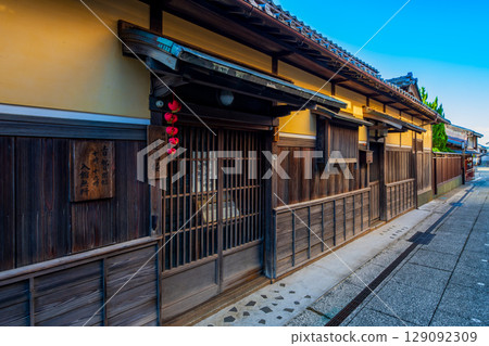 Fukui Prefecture Ohama Nishi-gumi Chayamachi 129092309