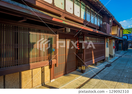 Fukui Prefecture Ohama Nishi-gumi Chayamachi 129092310