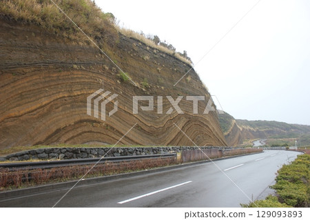 Strata - STRATUM - Strata - STRATUM - 129093893