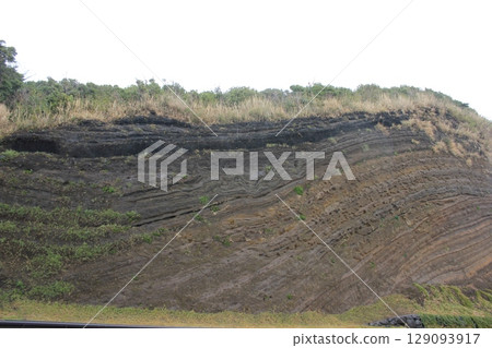 Strata - STRATUM - Strata - STRATUM - 129093917
