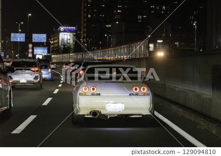 私家車 423號 新禦堂筋 夜間行駛影像 129094810