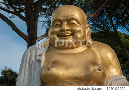 Statue in Budha Eden Park, in Portugal 129100551